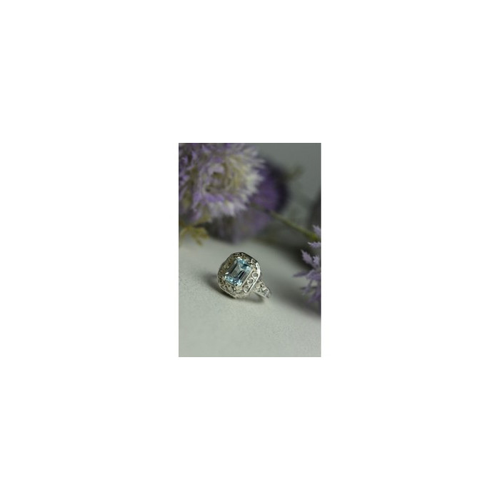 925 Sterling Silver Blue Spinel Openwork Ring Size 6