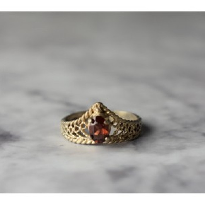 925 Sterling Silver Gold Plated Garnet Ring Size 5.5