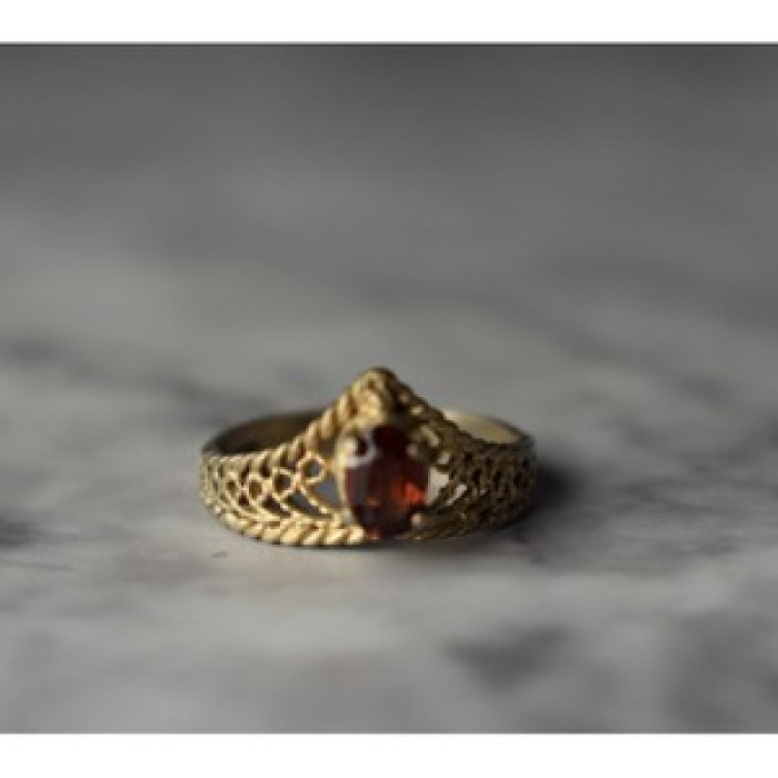 925 Sterling Silver Gold Plated Garnet Ring Size 5.5