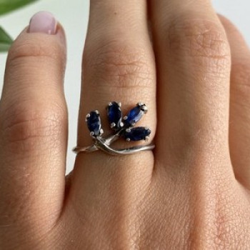 925 Sterling Silver Sapphires Ring Size 6.5