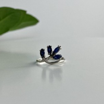 925 Sterling Silver Sapphires Ring Size 6.5