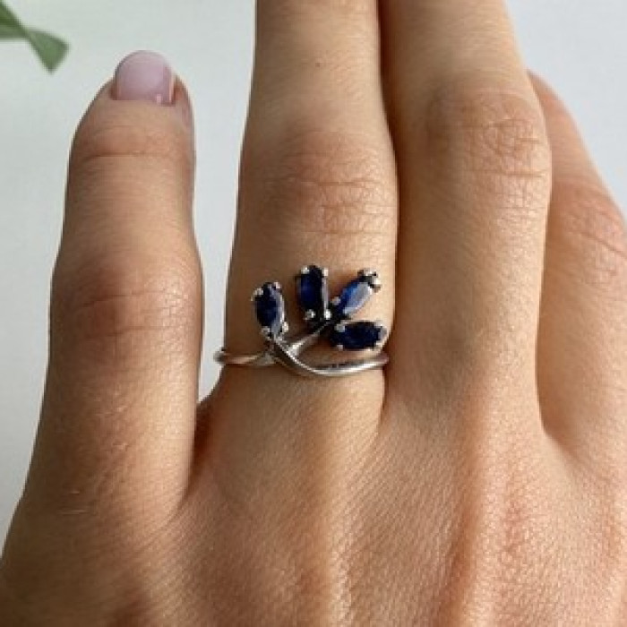 925 Sterling Silver Sapphires Ring Size 6.5