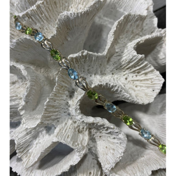 925 Sterling Silver Topaz & Peridot Bracelet Size 7.5 IN