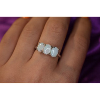 925 Sterling Silver Opal Ring Size 9