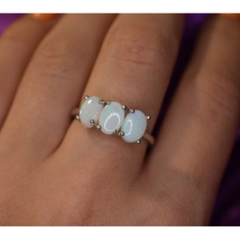 925 Sterling Silver Opal Ring Size 9