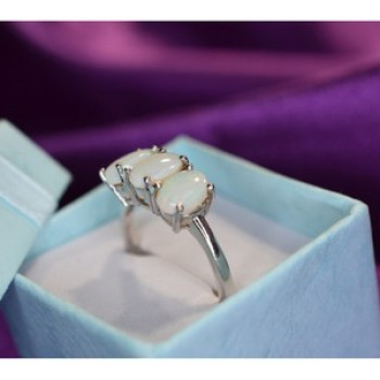 925 Sterling Silver Opal Ring Size 9