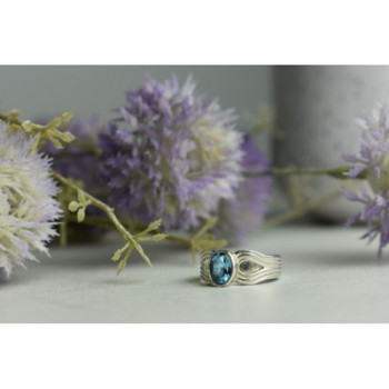 925 Sterling Silver Blue Spinel Ring Size 7