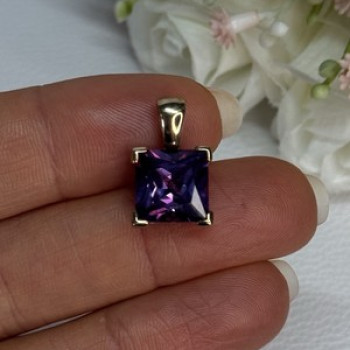925 Sterling Silver Gold Plated Amethyst Pendant Length 0.70 Inch