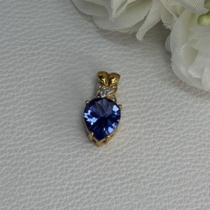 925 Sterling Silver Gold Plated Blue Spinel Pendant Length 0.75 Inch