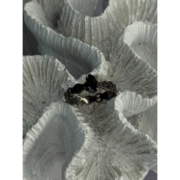 925 Sterling Silver Garnet Ring Size 9.5