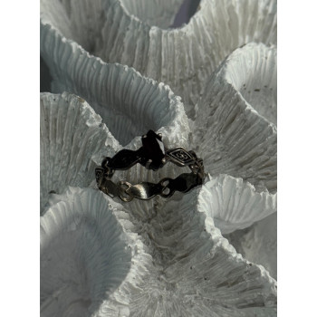 925 Sterling Silver Garnet Ring Size 9.5