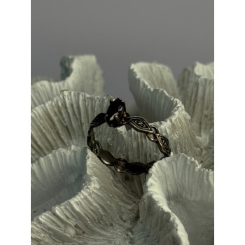 925 Sterling Silver Garnet Ring Size 9.5