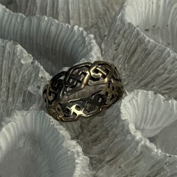 Elegant 925 Sterling Silver Ring Size 7