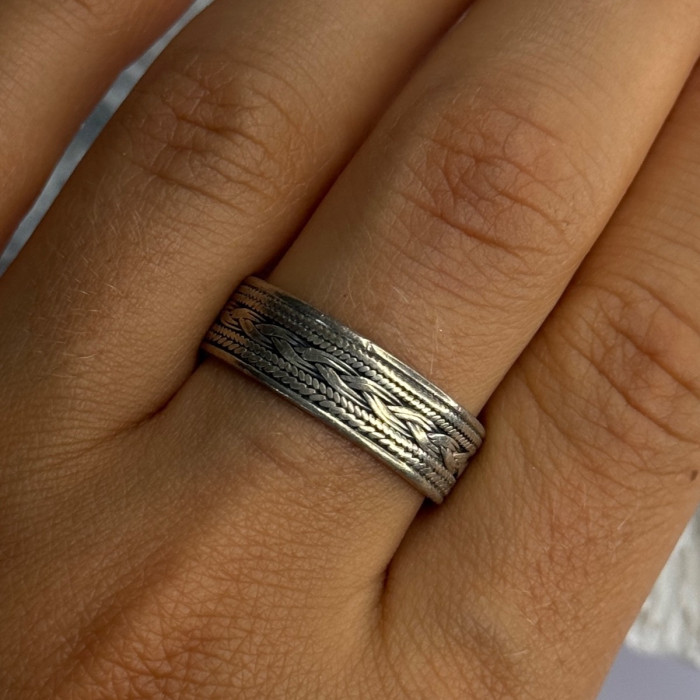 925 Sterling Silver Band Ring Size 10