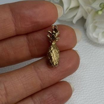 14K Yellow Gold Pineapple Pendant Length 0.85