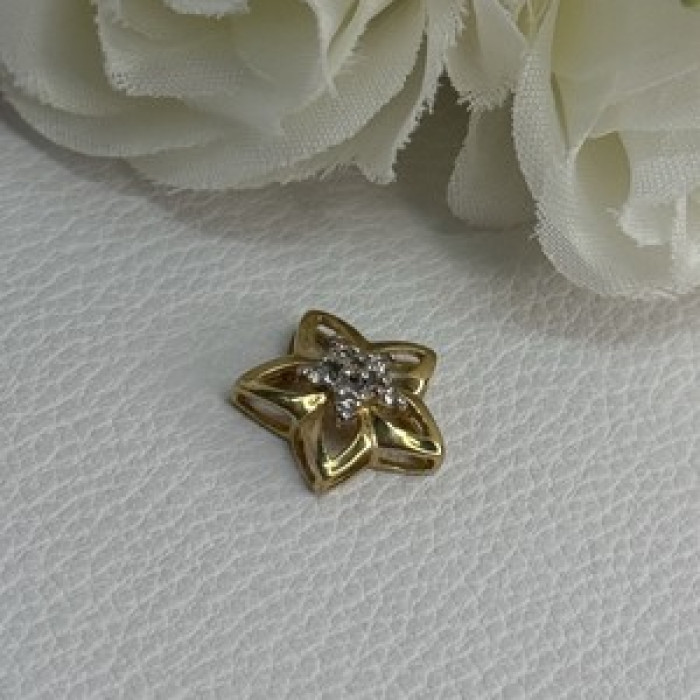 10K Yellow Gold Diamond Star Pendant Length 0.50 Inch