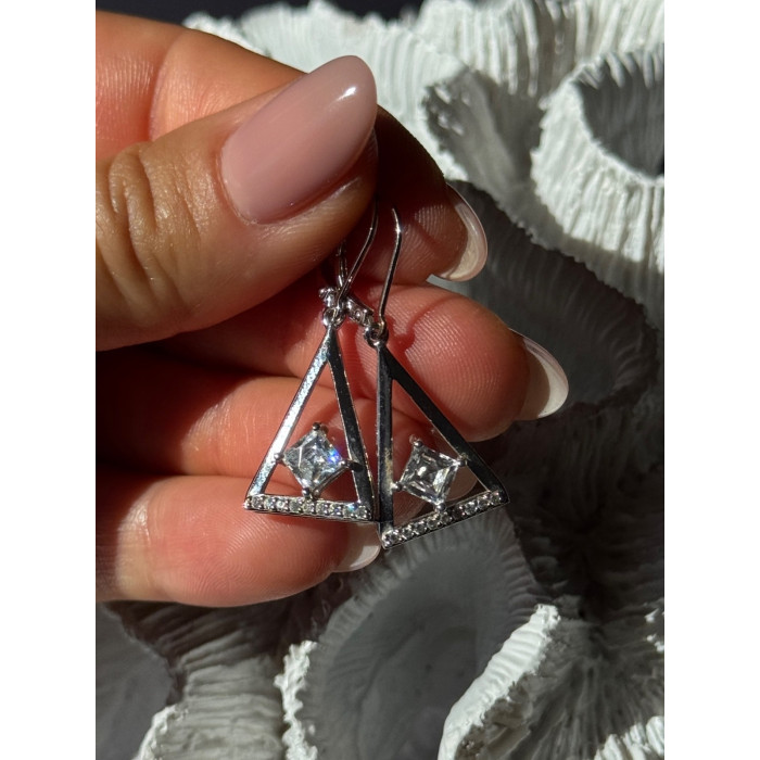 925 Sterling Silver Tycoon Cz Earrings Length 1.45 inch