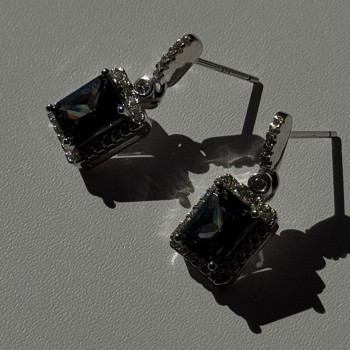 Shiny 925 Sterling Silver Alexandrite & Crystal Earrings