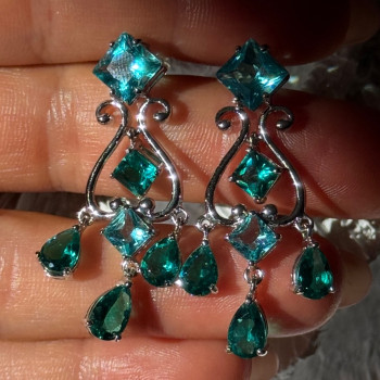 Shiny 925 Sterling Silver Aquamarine & Emerald Earrings