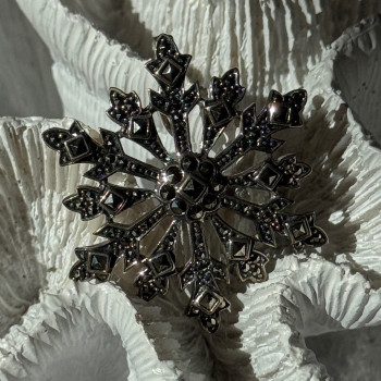 925 Sterling Silver Snowflake Marcasite Pendant