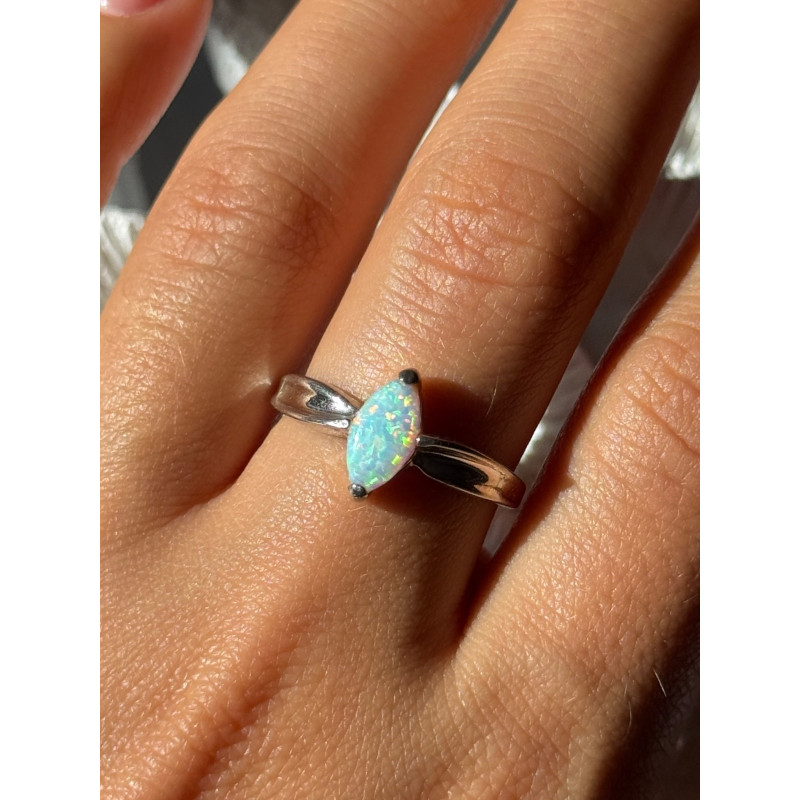 925 Sterling Silver Opal Ring Size 9