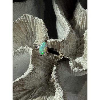 925 Sterling Silver Opal Ring Size 9