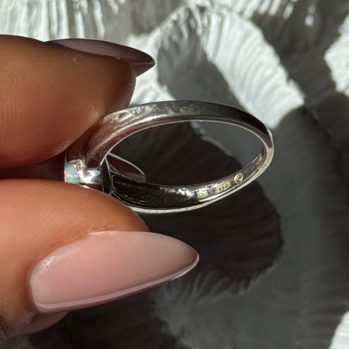 925 Sterling Silver Opal Ring Size 9