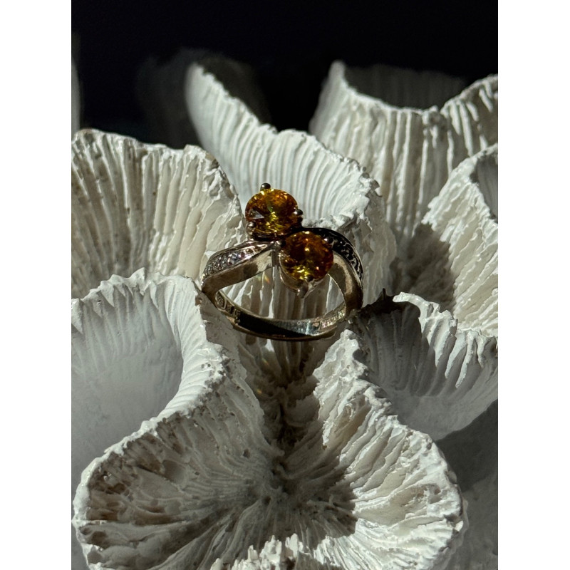 Shiny 925 Sterling Silver Cz Ring Size 4.5