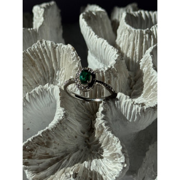 925 Sterling Silver Emerald & Diamond Ring Size 6.5