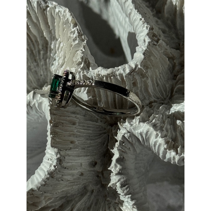 925 Sterling Silver Emerald & Diamond Ring Size 6.5