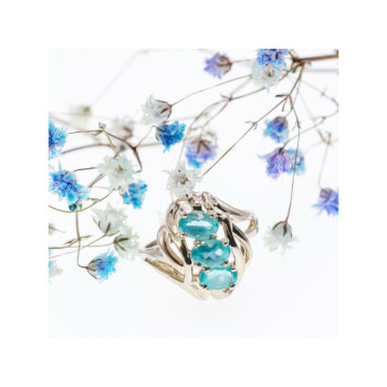 925 STERLING SILVER TOPAZ RING SIZE 9.25