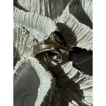 Unique Design 925 Sterling Silver Ring Size 9