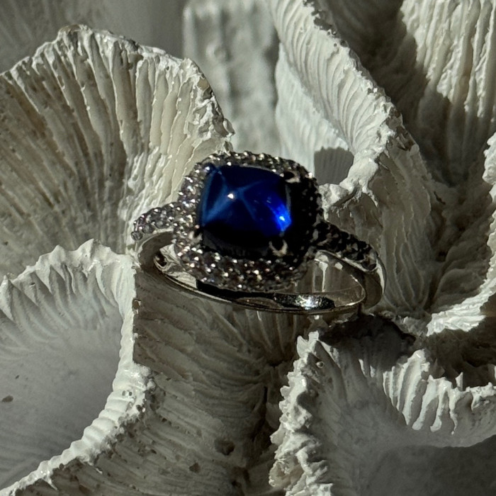 925 Sterling Silver Blue Sapphire & Cz Ring Size 11