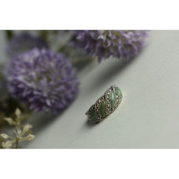925 Sterling Silver Green Nephrite ( Jade ) & Marcasites Ring Size 8.5
