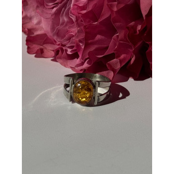 925 Sterling Silver Amber Ring Size 9.5