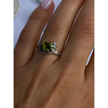 925 Sterling Silver Peridot Heart & Beryl Ring Size 8