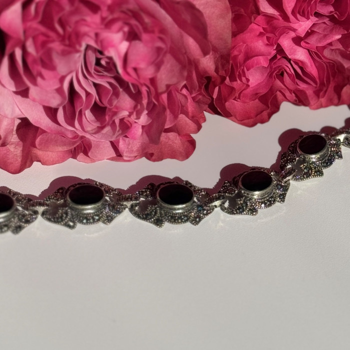 Vintage 925 Sterling Silver Onyx & Marcasite Bracelet 7 Inch