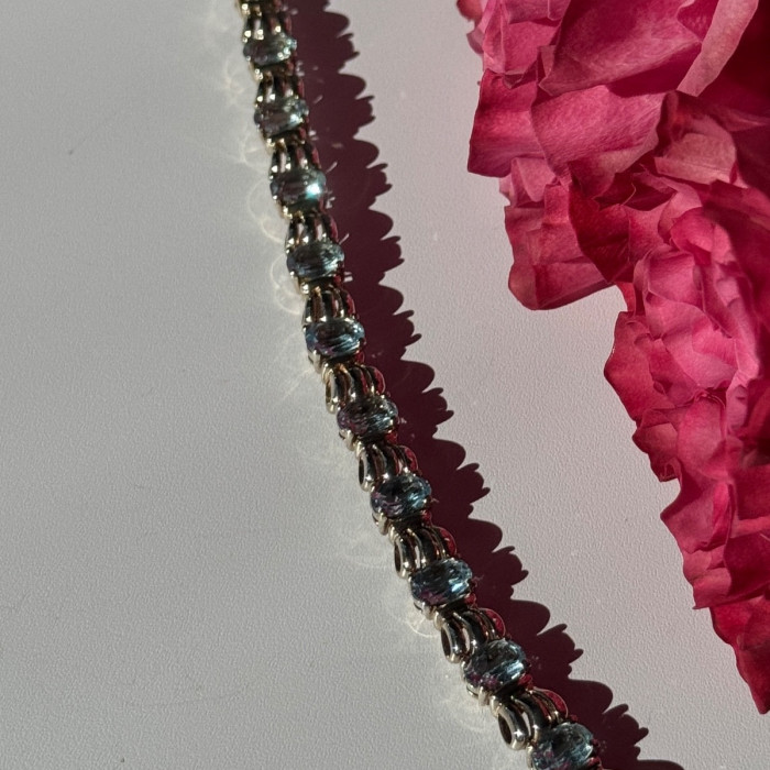 925 Sterling Silver Blue Topaz Bracelet 7.5 Inch