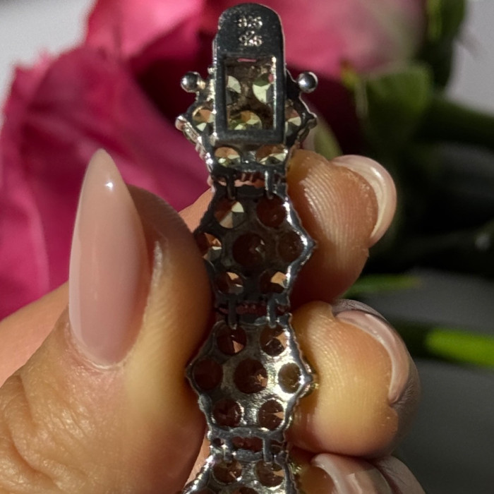 925 Sterling Silver Peridot Flower Bracelet 7.5 Inch