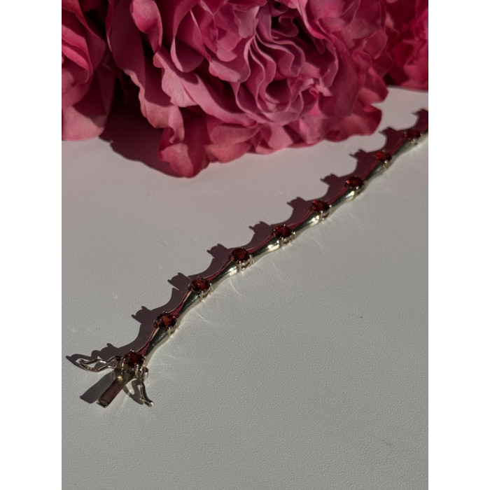 925 Sterling Silver Garnet Bracelet 7 inch