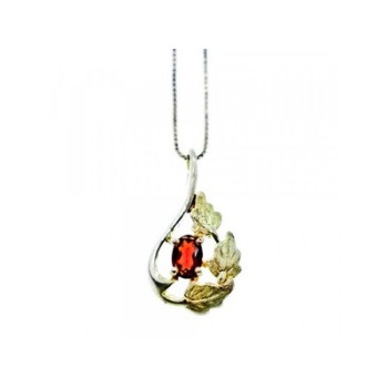 925 Sterling Silver Garnet Chain with Pendant Italy