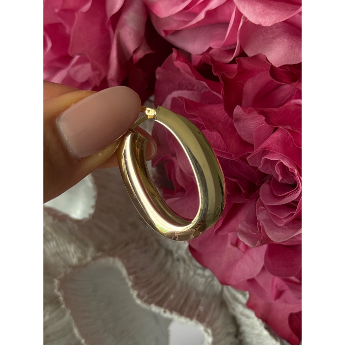 Italy 14K Yellow Gold Earrings Length 1.30 inch