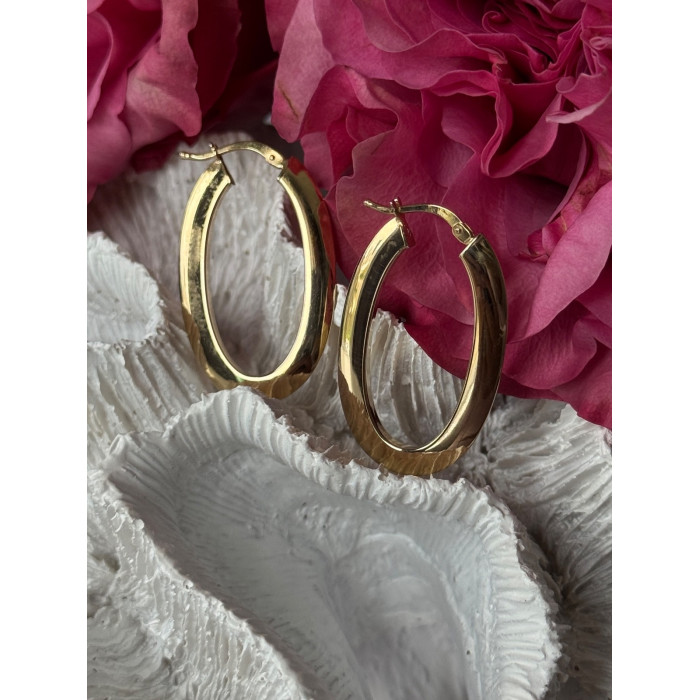 Italy 14K Yellow Gold Earrings Length 1.30 inch