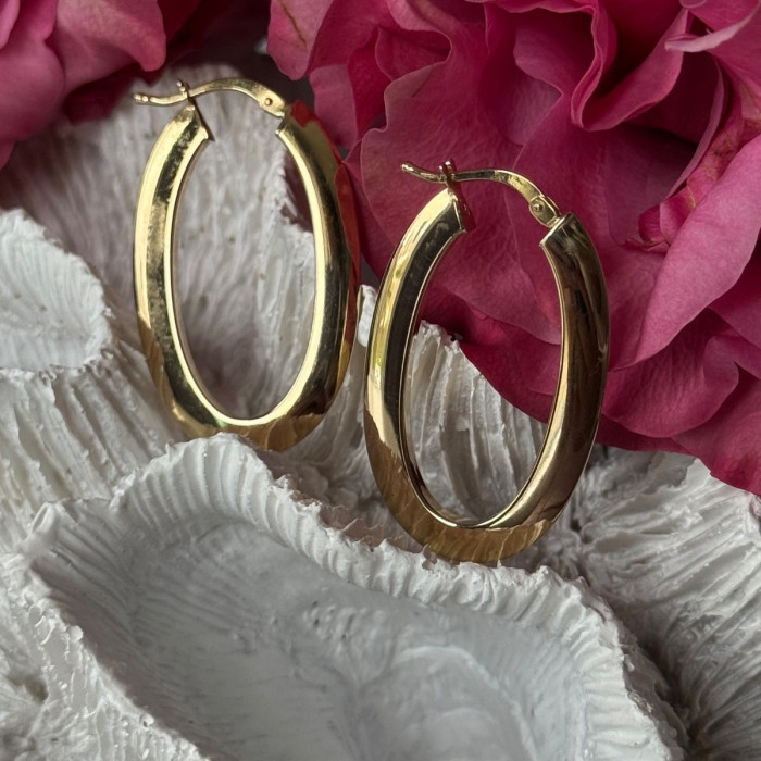 Italy 14K Yellow Gold Earrings Length 1.30 Inch