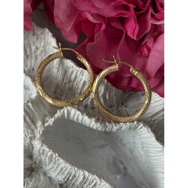 Italy 14K Yellow Gold Hoop Earrings Length 1 inch
