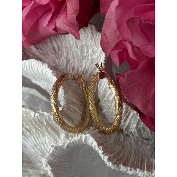 Italy 14K Yellow Gold Hoop Earrings Length 1 inch