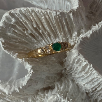 14K Yellow Gold Emerald & Diamond Ring Size 7