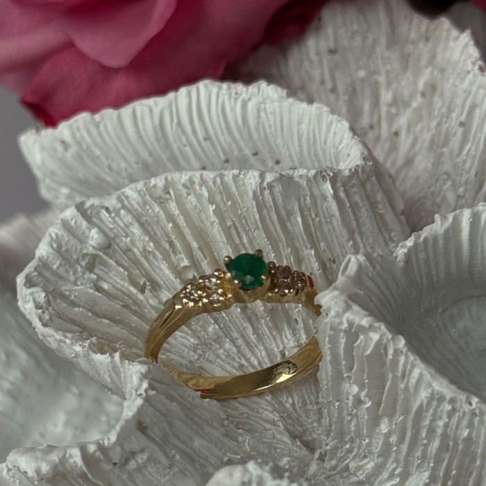 14K Yellow Gold Emerald & Diamond Ring Size 7