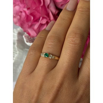 14K Yellow Gold Emerald & Diamond Ring Size 7