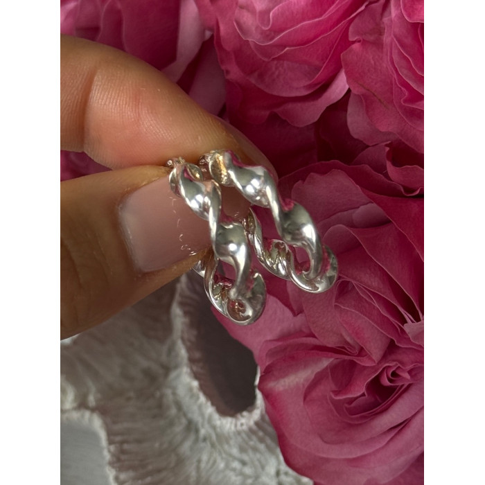 Elegant Design 925 Sterling Silver Hoop Earrings